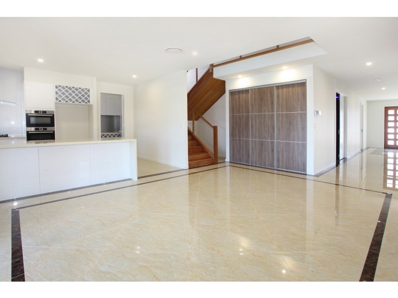 63 Southaven Drive, Helensvale QLD 4212