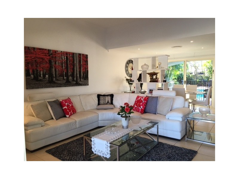 20 Buccaneer Court, Paradise Waters QLD 4217