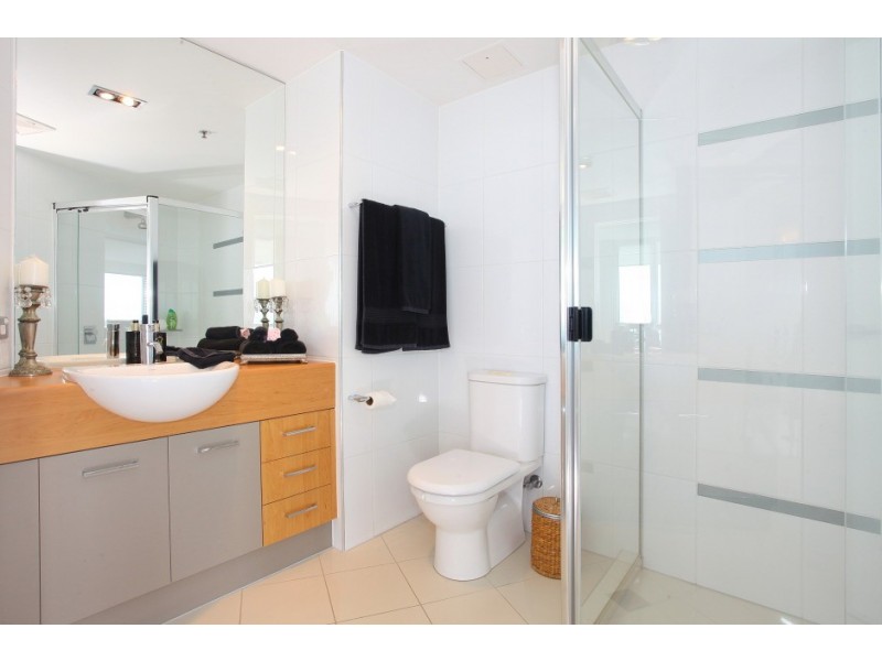 1302/300 ‘Aqua’ Marine Parade, Labrador QLD 4215