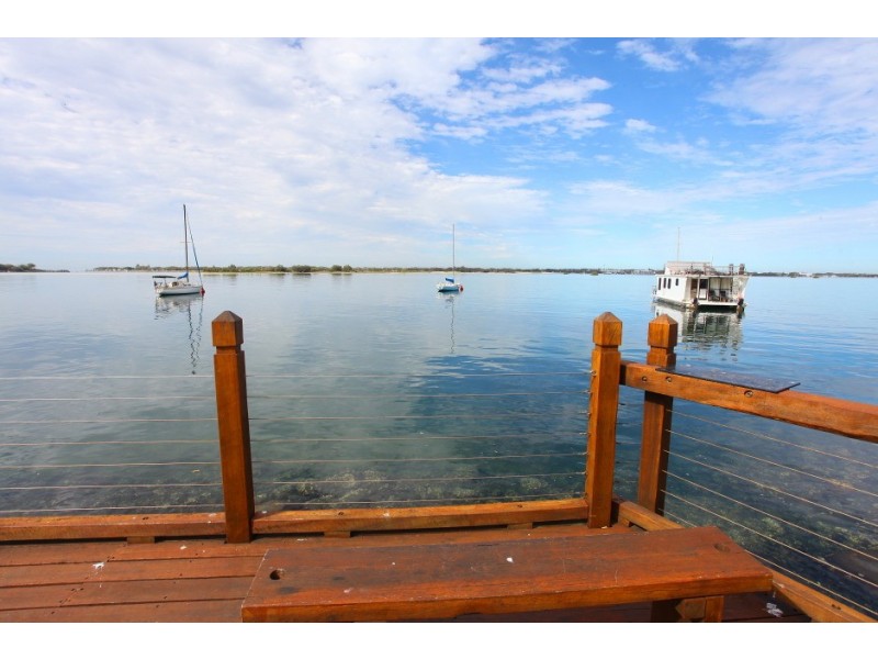 1302/300 ‘Aqua’ Marine Parade, Labrador QLD 4215