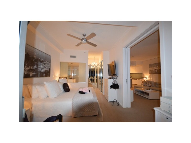 1302/300 ‘Aqua’ Marine Parade, Labrador QLD 4215 Floorplan