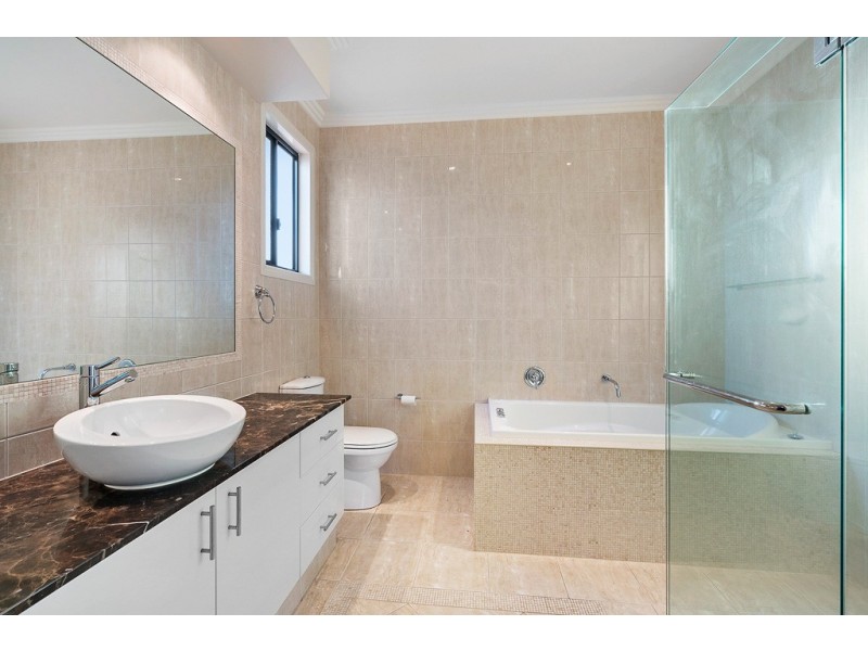 117/40 Cotlew Street East, Southport QLD 4215