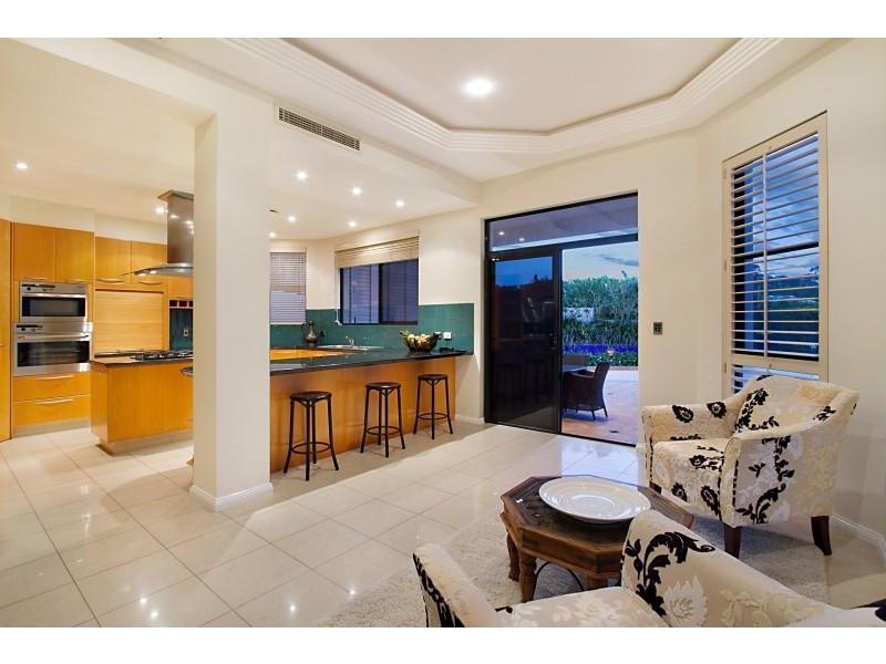 136/40 Cotlew Street East, Southport QLD 4215