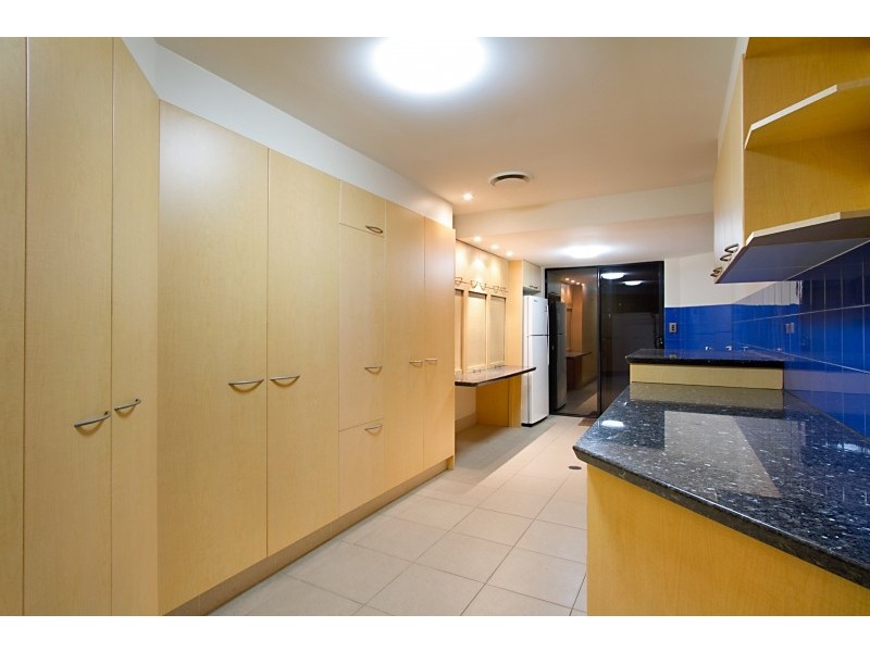 136/40 Cotlew Street East, Southport QLD 4215