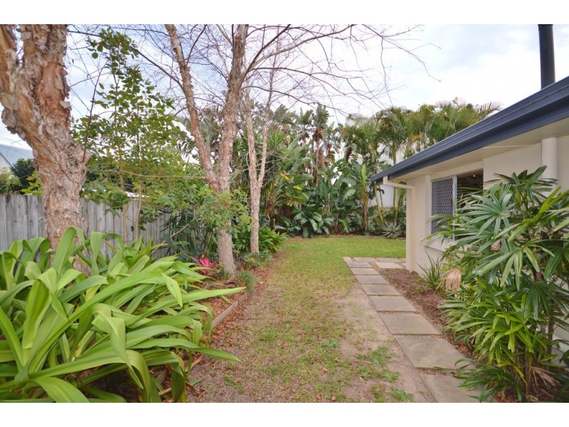 45 Coogeen Street, Bundall QLD 4217