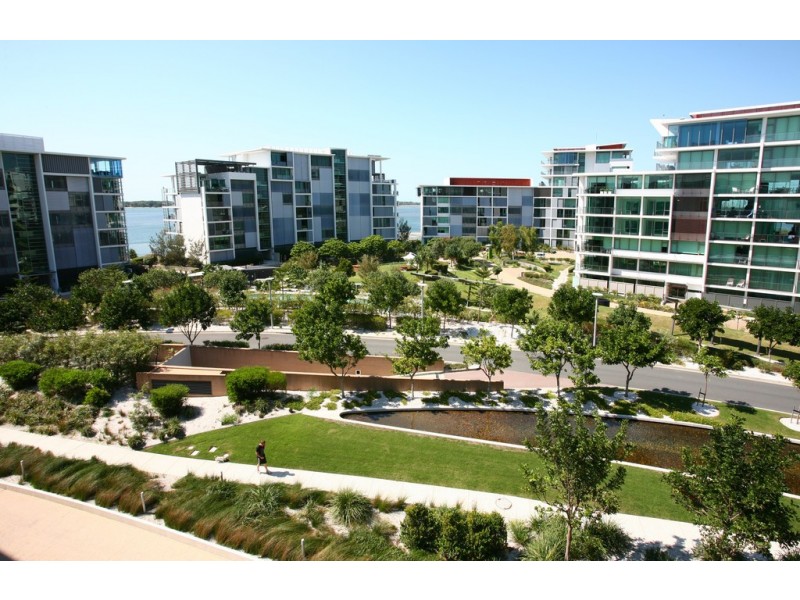 7501/2 Ephraim Island, Paradise Point QLD 4216