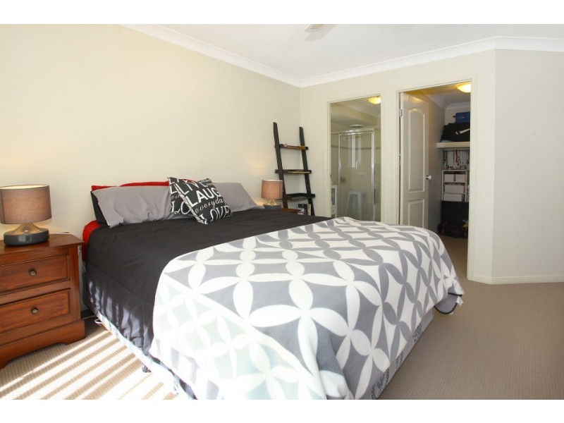 18 Solitaire Place, Robina QLD 4226