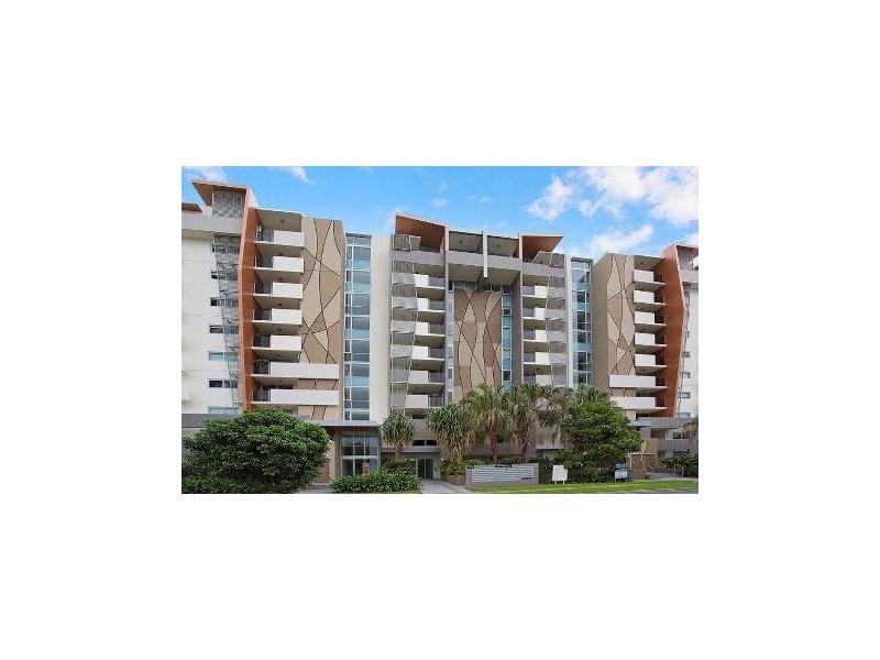 59/53 ‘Modena’ Darrambal Street, Chevron Island QLD 4217
