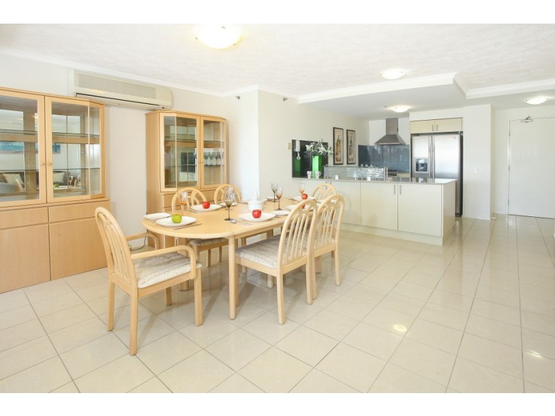 52/2894 ‘The Pinnacle’ Gold Coast Highway, Surfers Paradise QLD 4217