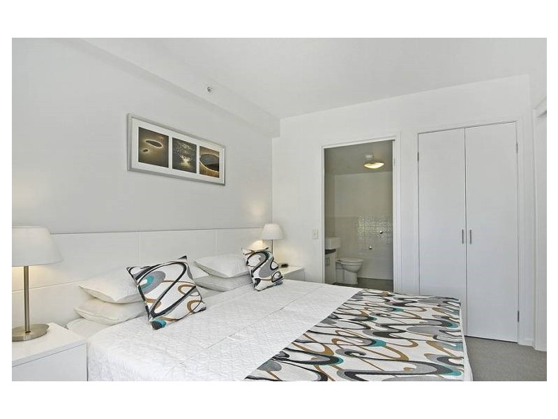 Broadbeach QLD 4218