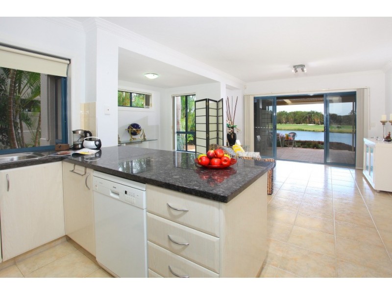 36/117 ‘Lake Hills’ Palm Meadows Drive, Carrara QLD 4211