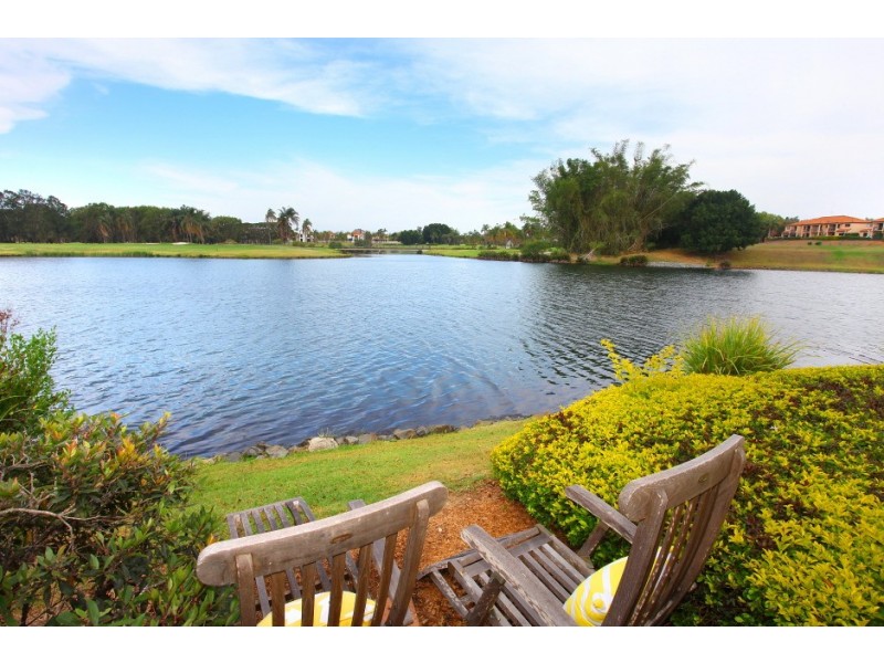 36/117 ‘Lake Hills’ Palm Meadows Drive, Carrara QLD 4211