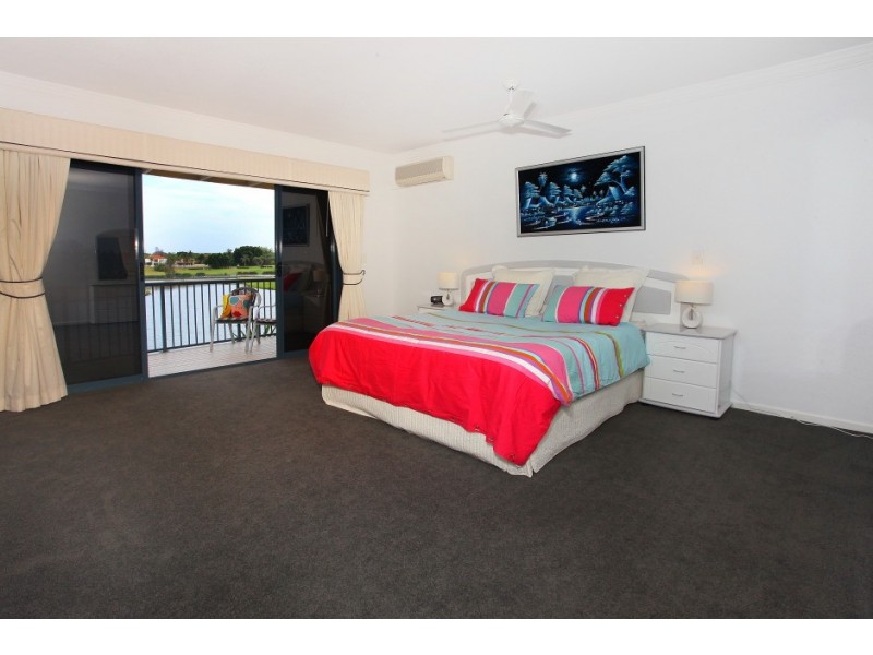 36/117 ‘Lake Hills’ Palm Meadows Drive, Carrara QLD 4211