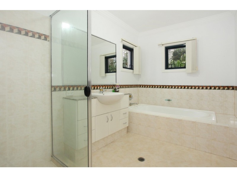 36/117 ‘Lake Hills’ Palm Meadows Drive, Carrara QLD 4211