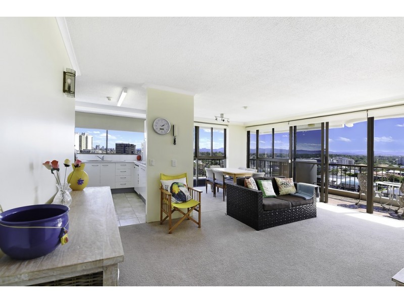 14C/10 ‘Huntington’ Marine Parade, Southport QLD 4215