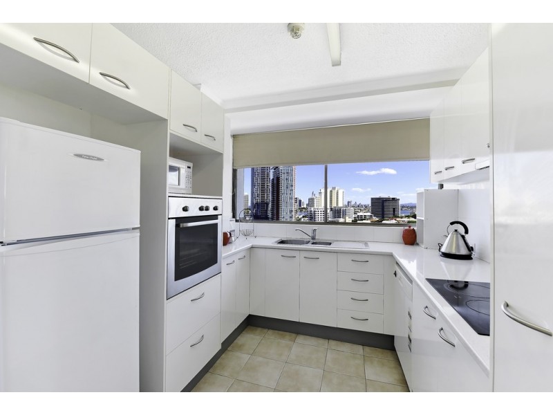 14C/10 ‘Huntington’ Marine Parade, Southport QLD 4215