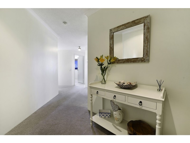 14C/10 ‘Huntington’ Marine Parade, Southport QLD 4215