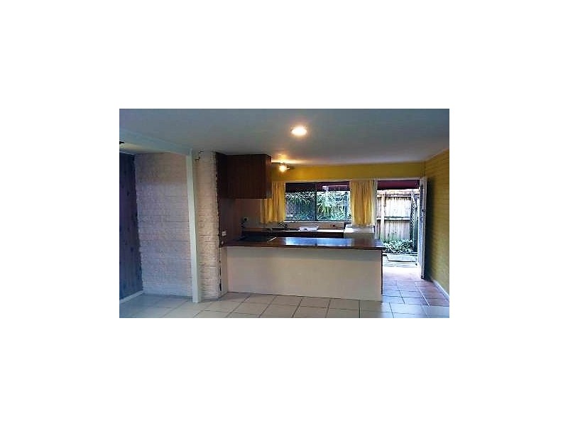 Chevron Island QLD 4217