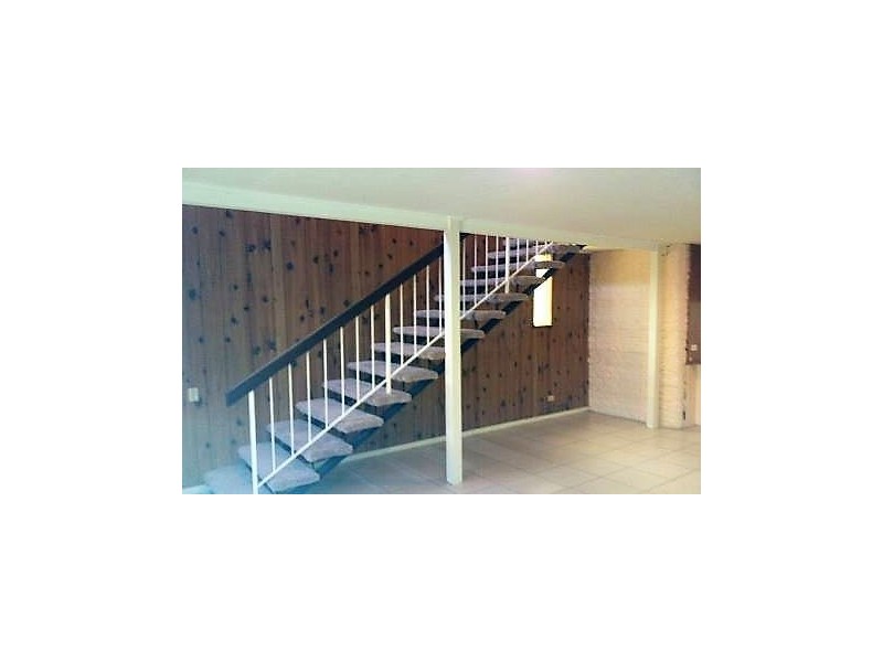 Chevron Island QLD 4217