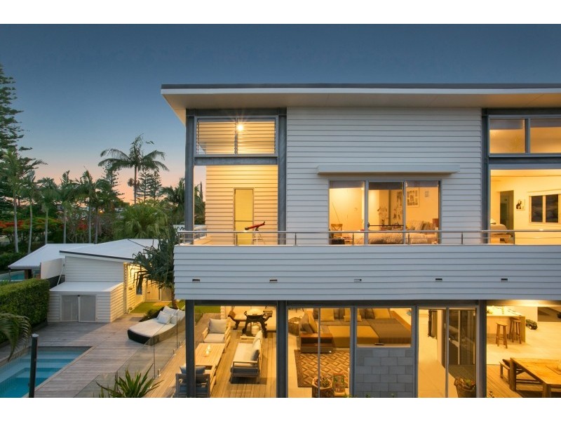 50 Brindisi Avenue, Isle Of Capri QLD 4217