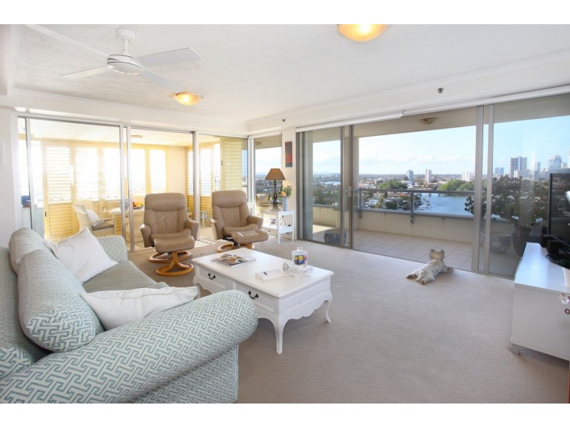 43/2894 ‘The Pinnacle’ Gold Coast Highway, Surfers Paradise QLD 4217
