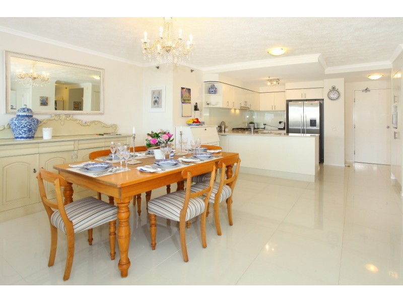 43/2894 ‘The Pinnacle’ Gold Coast Highway, Surfers Paradise QLD 4217