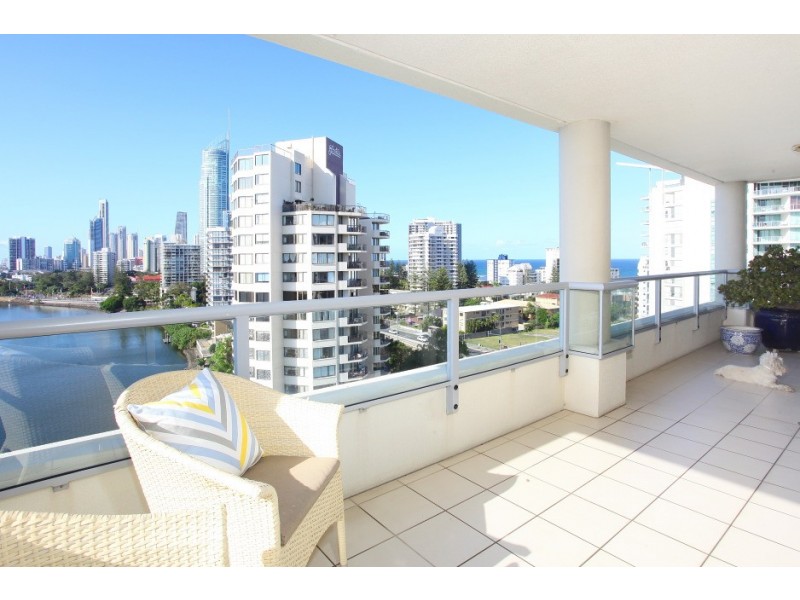 43/2894 ‘The Pinnacle’ Gold Coast Highway, Surfers Paradise QLD 4217