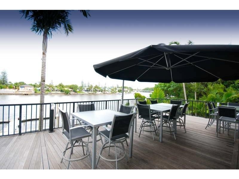 43/2894 ‘The Pinnacle’ Gold Coast Highway, Surfers Paradise QLD 4217