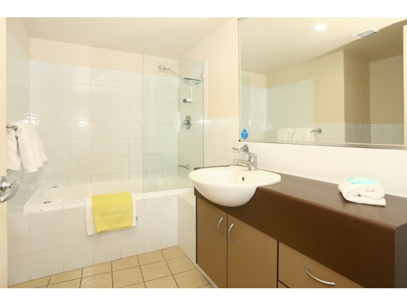 Broadbeach QLD 4218