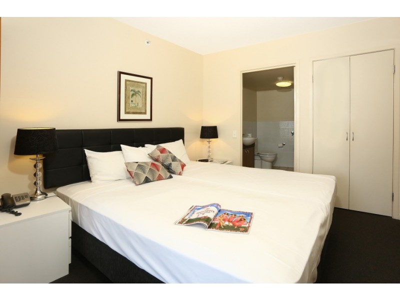 Broadbeach QLD 4218