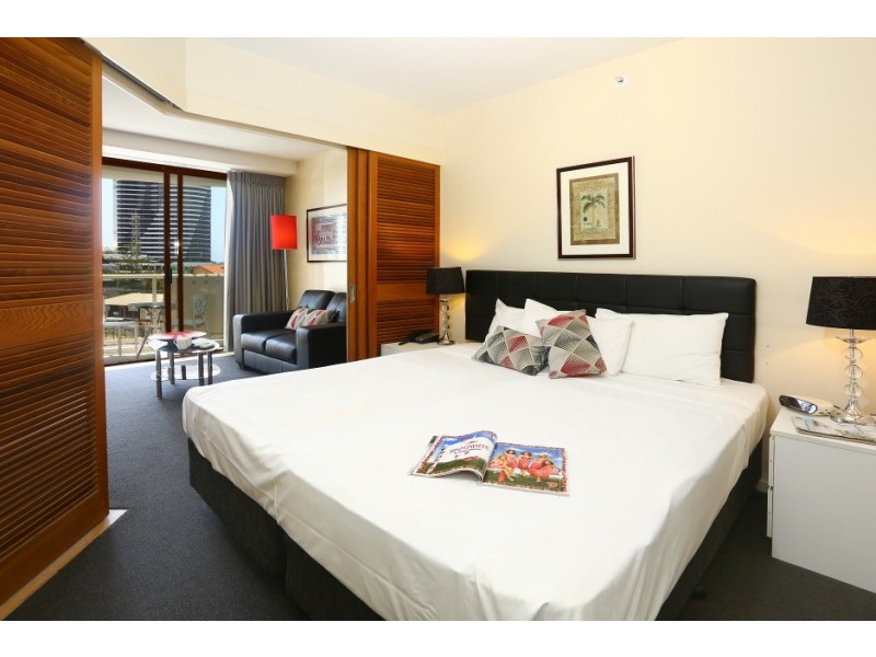Broadbeach QLD 4218
