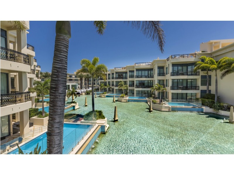 Main Beach QLD 4217