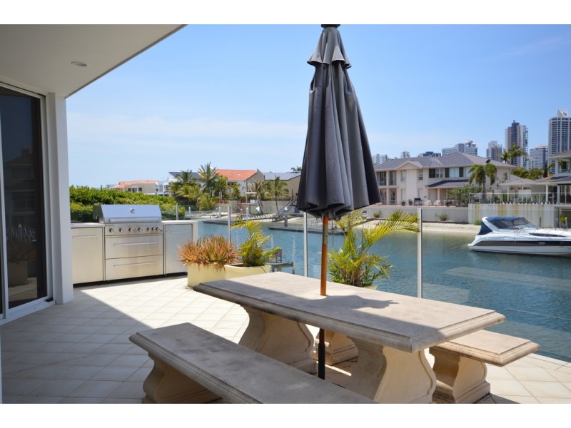 Paradise Waters QLD 4217