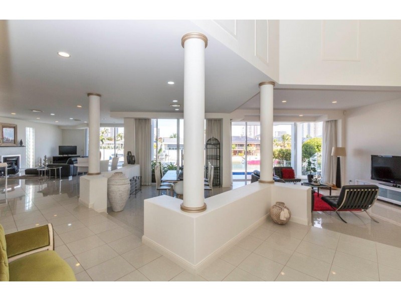 Paradise Waters QLD 4217