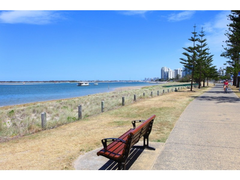 13/414 Marine Parade, Biggera Waters QLD 4216
