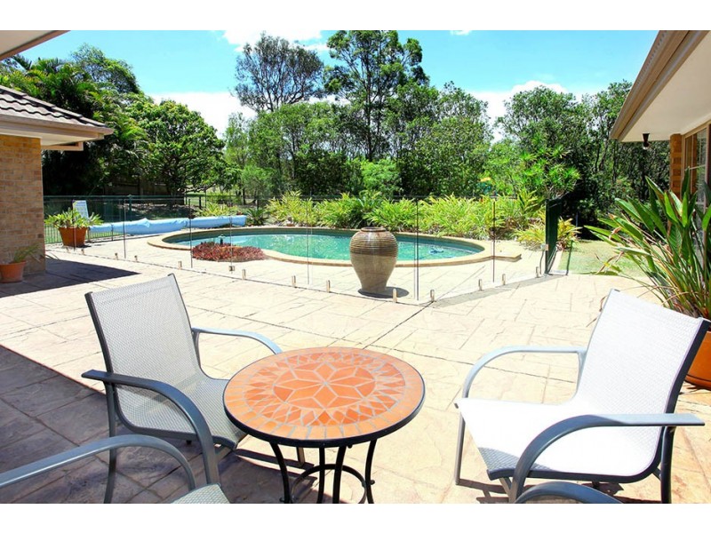 71 California Drive, Oxenford QLD 4210