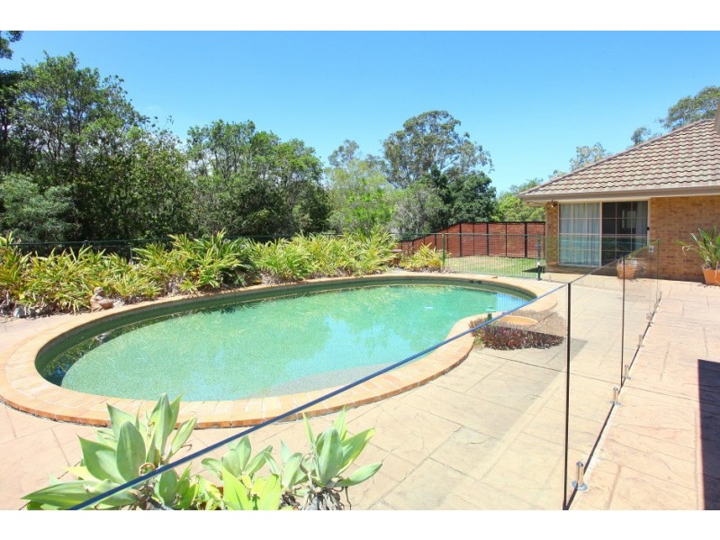 71 California Drive, Oxenford QLD 4210