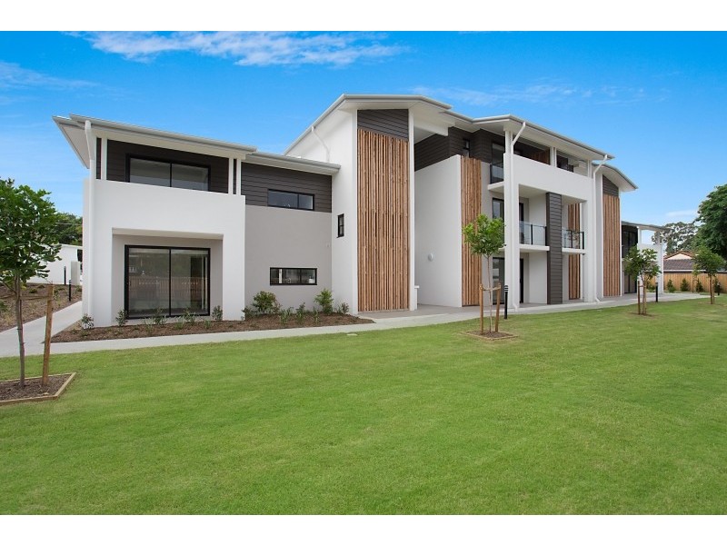 140 Ridgeway Avenue, Southport QLD 4215