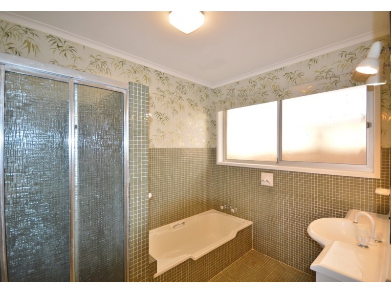 13 The Lido, Isle Of Capri QLD 4217