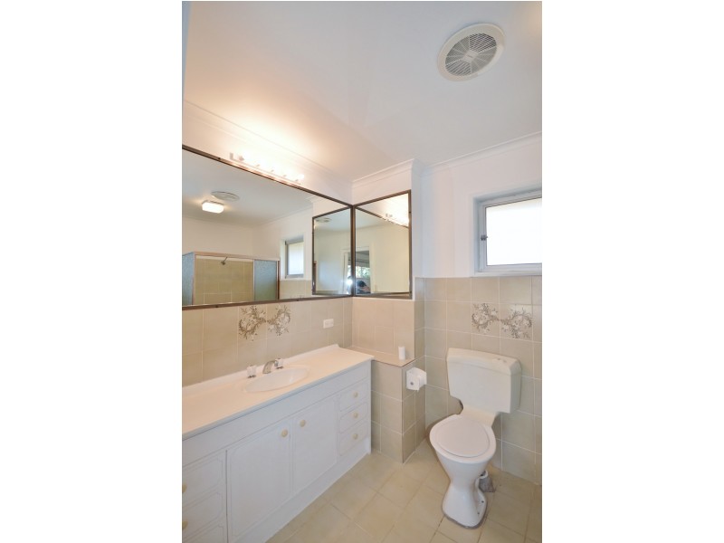 13 The Lido, Isle Of Capri QLD 4217