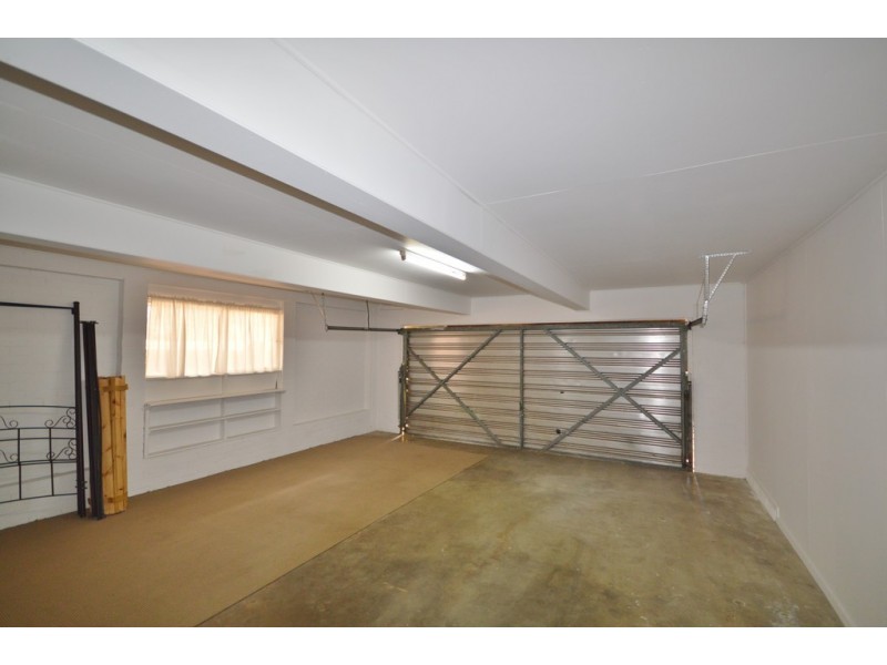 13 The Lido, Isle Of Capri QLD 4217