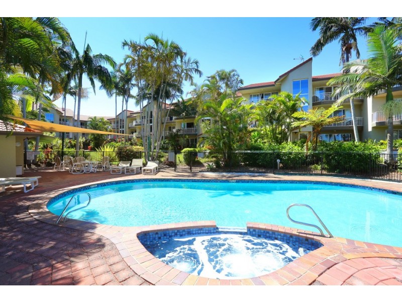 11/22 Jennifer Avenue, Runaway Bay QLD 4216