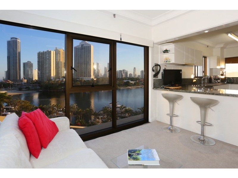 20/2 ‘Atlantis West’ Admiralty Drive, Paradise Waters QLD 4217