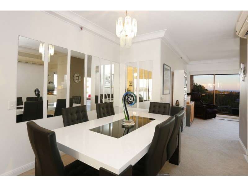 20/2 ‘Atlantis West’ Admiralty Drive, Paradise Waters QLD 4217