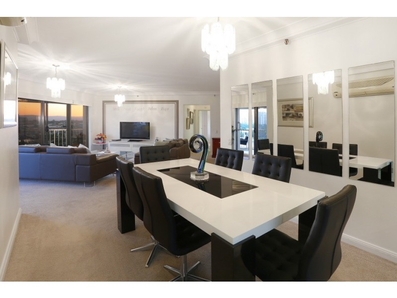 20/2 ‘Atlantis West’ Admiralty Drive, Paradise Waters QLD 4217