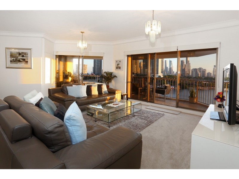 20/2 ‘Atlantis West’ Admiralty Drive, Paradise Waters QLD 4217