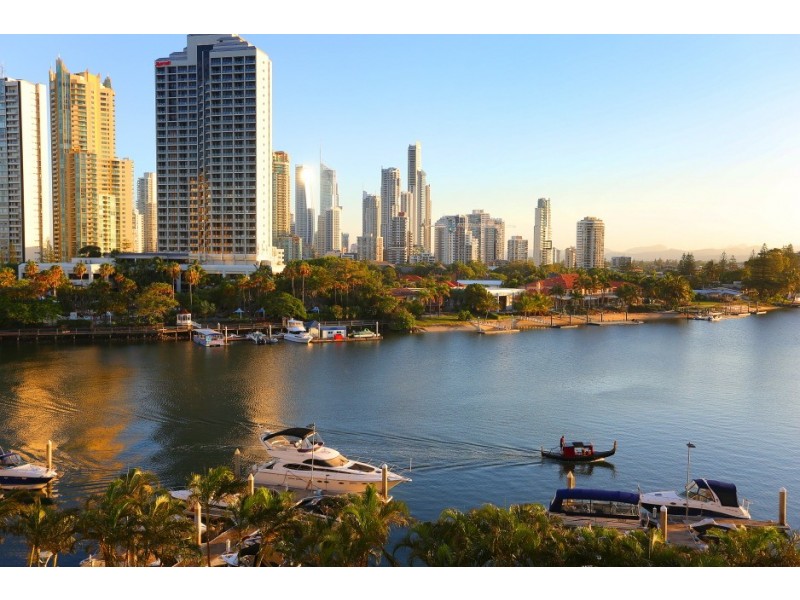 20/2 ‘Atlantis West’ Admiralty Drive, Paradise Waters QLD 4217