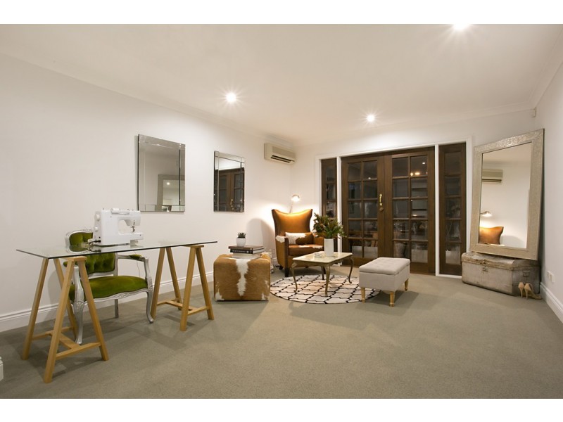 39 Salerno Street, Isle Of Capri QLD 4217