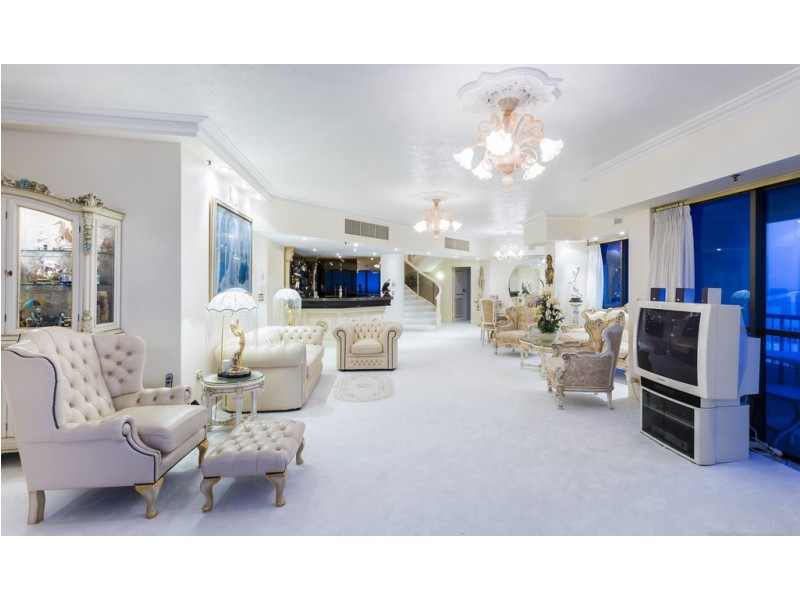 118-3554 ‘Spinnaker’ Main Beach Parade, Main Beach QLD 4217