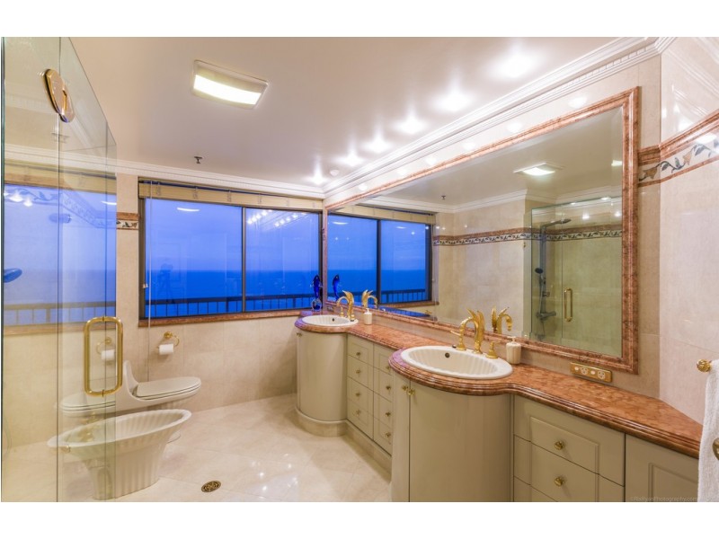 118-3554 ‘Spinnaker’ Main Beach Parade, Main Beach QLD 4217